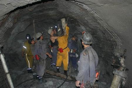 岚皋工程爆破中的危险因素分析以及应对工程爆破危险的措施